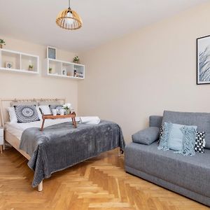 Studio met een King Size Bed